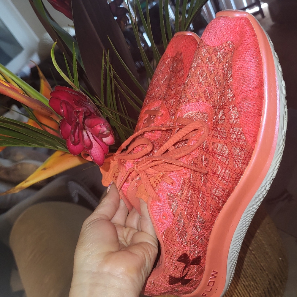 Under Armour FLOW Mens Athletic Shoes 👟 - Picture 3 of 7